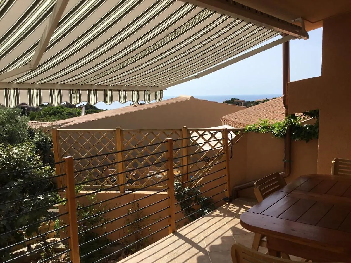 Hébergement de vacances Villa Casa Di Maia, Piscina, Posto Auto E Giardino à Costa Paradiso